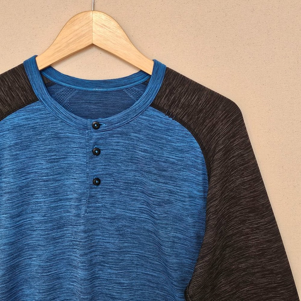 Lululemon Athletica Long Sleeve Henley L